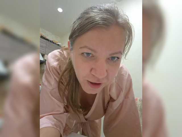 Mia-Carnival live cam on BongaCams