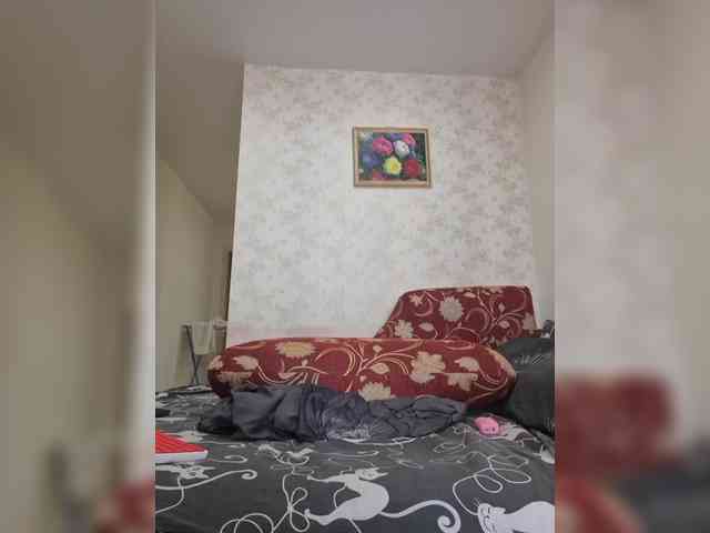 Mia-Carnival webcam