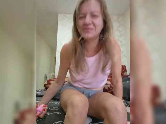 Mia-Carnival webcam