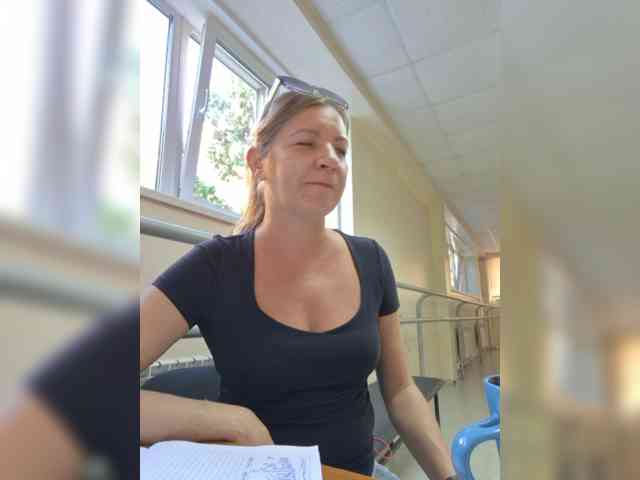 Mia-Carnival webcam