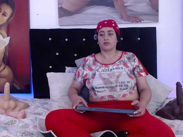 cataleya-campos live cam on BongaCams