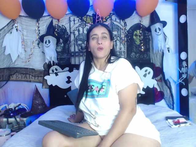 cataleya-campos live cam on BongaCams