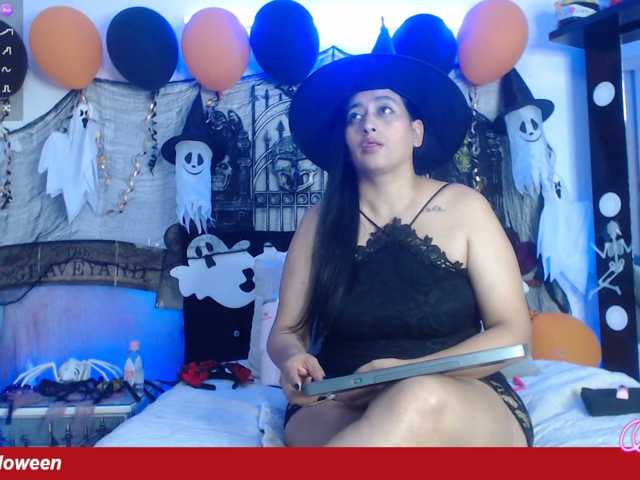 cataleya-campos live cam on BongaCams
