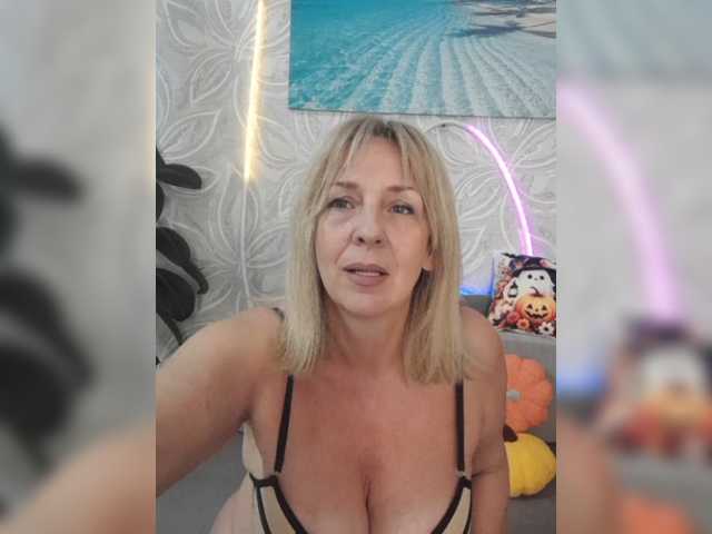 mery8poppins live cam on BongaCams