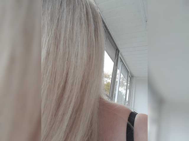 mery8poppins live cam preview