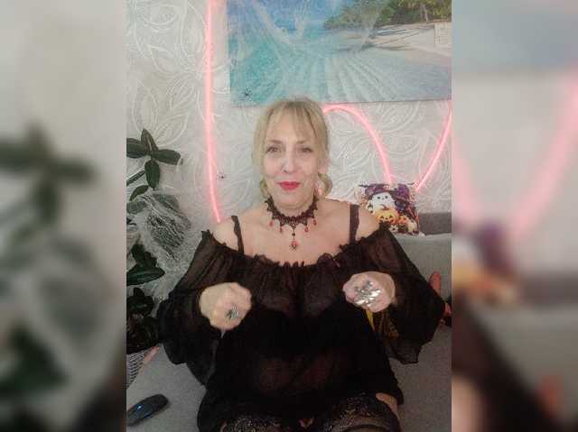 mery8poppins live cam on BongaCams