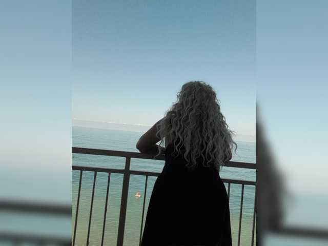 mery8poppins live cam on BongaCams