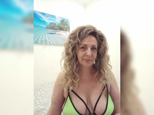 mery8poppins's BongaCams profile