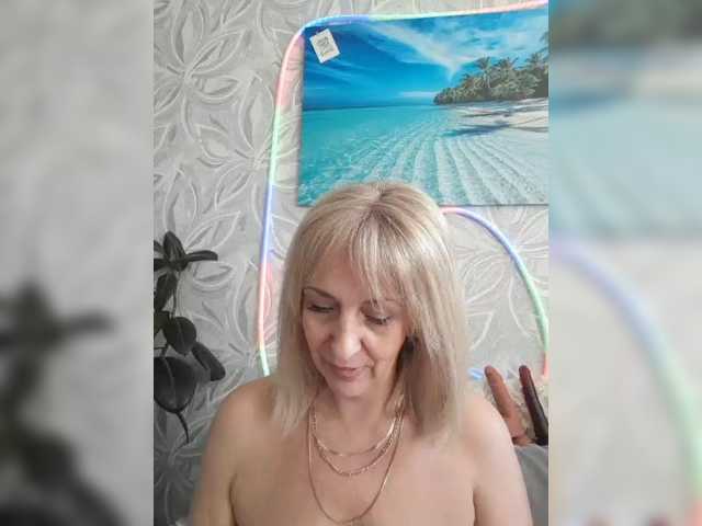 mery8poppins live cam preview