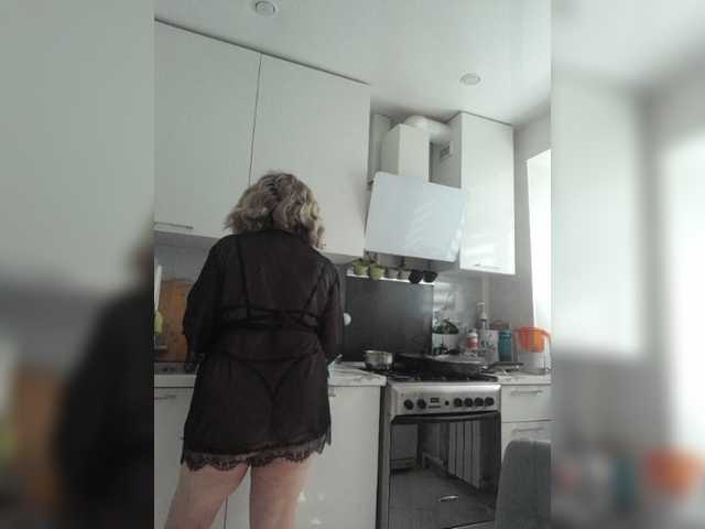 mery8poppins live cam on BongaCams