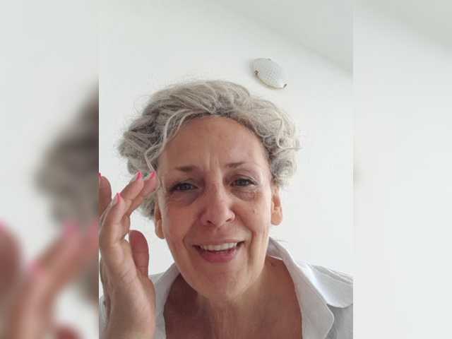 mery8poppins live webcam show