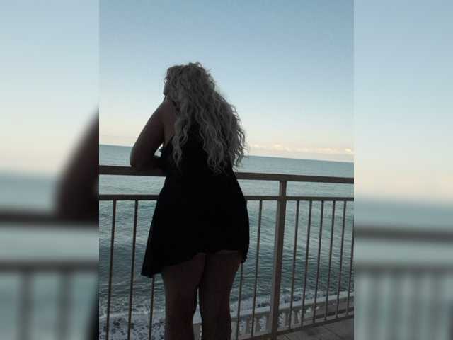 mery8poppins live cam on BongaCams