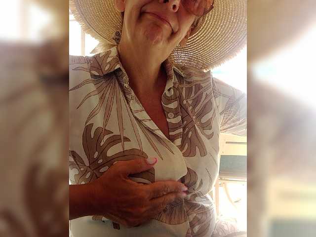 mery8poppins live webcam show