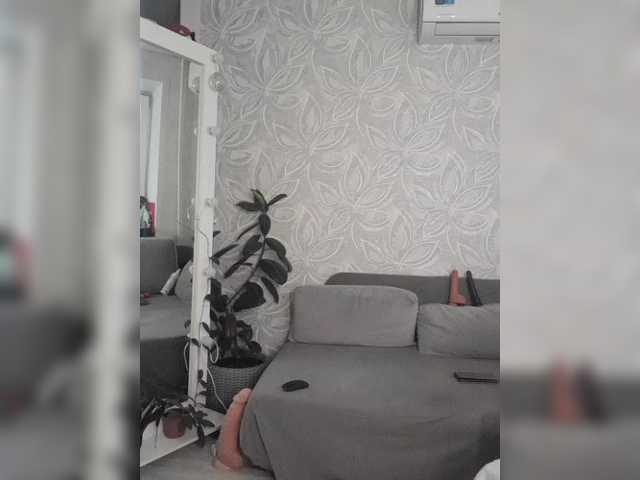 mery8poppins live cam preview