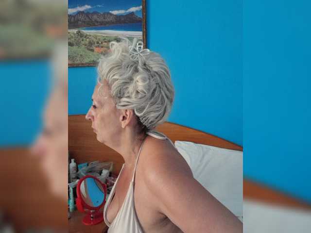 mery8poppins live webcam show