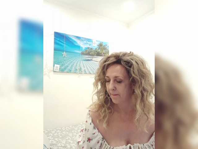 mery8poppins's BongaCams profile