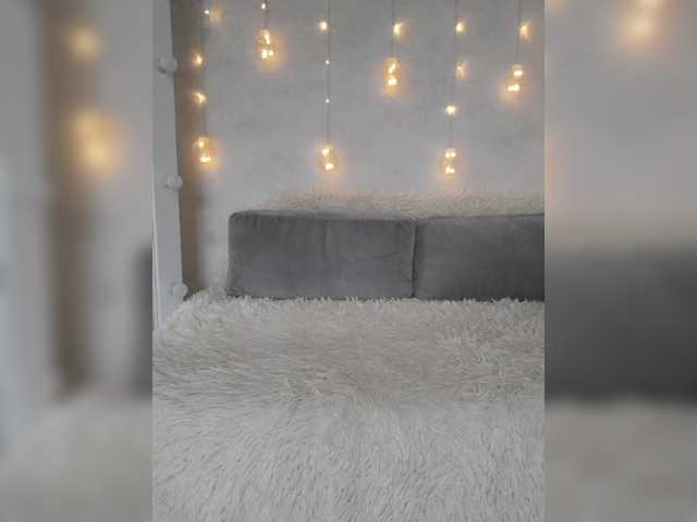 mery8poppins's BongaCams show and profile