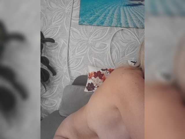 mery8poppins live cam on BongaCams