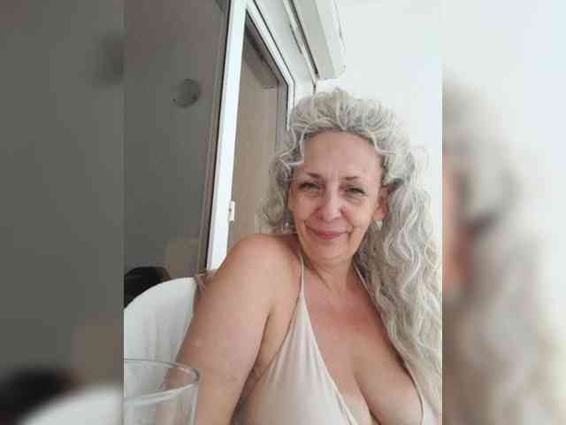 mery8poppins webcam
