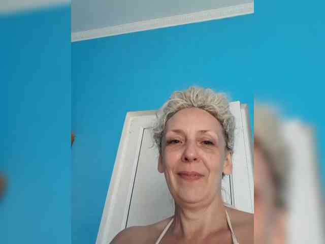 mery8poppins Sex Cam Show