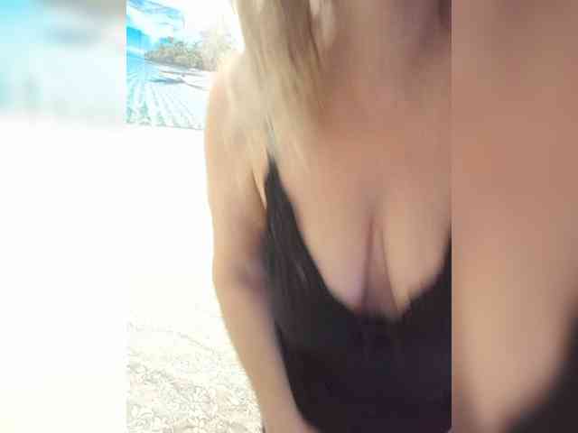 mery8poppins webcam
