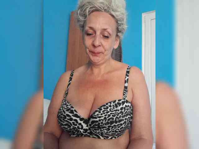 mery8poppins webcam