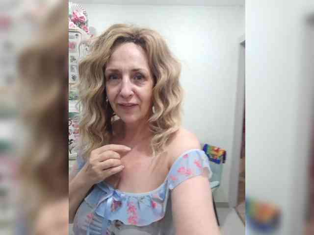 mery8poppins webcam