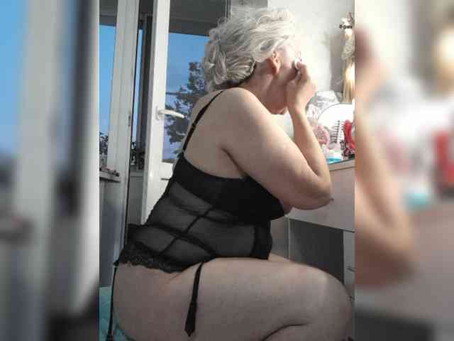 mery8poppins webcam