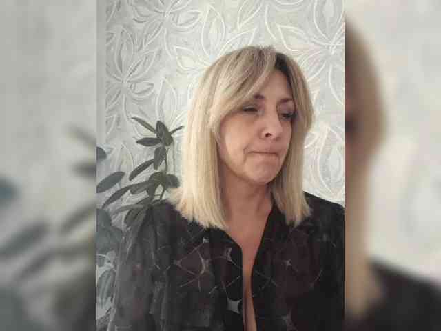 mery8poppins webcam