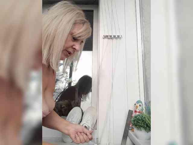 mery8poppins webcam