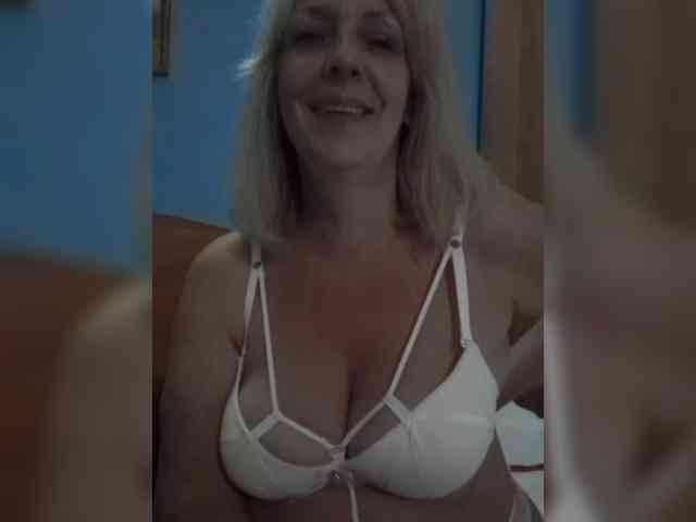 mery8poppins webcam