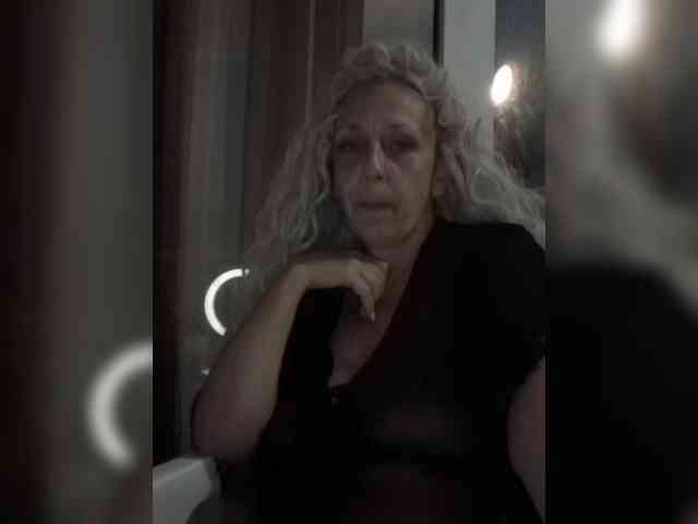 mery8poppins webcam