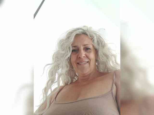mery8poppins webcam