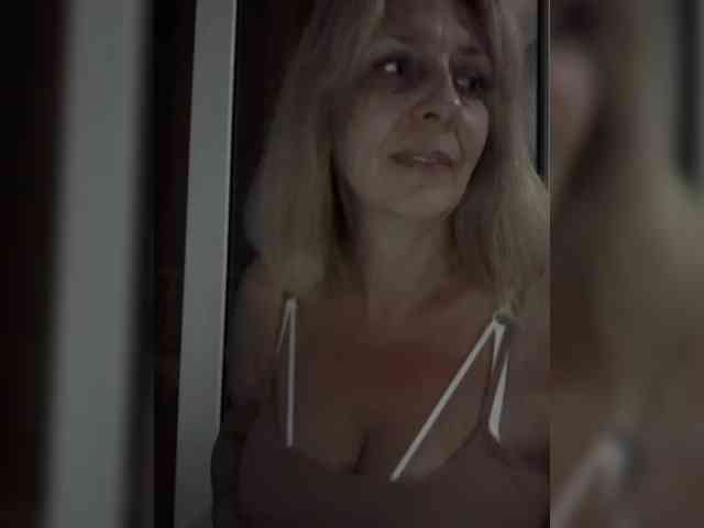 mery8poppins webcam