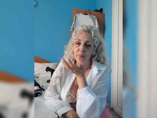 mery8poppins webcam
