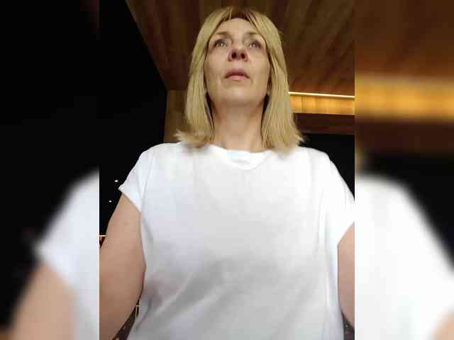 mery8poppins Sex Cam Show