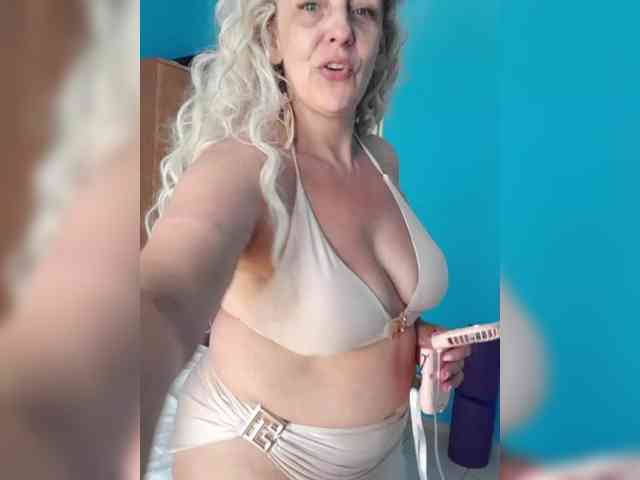 mery8poppins webcam