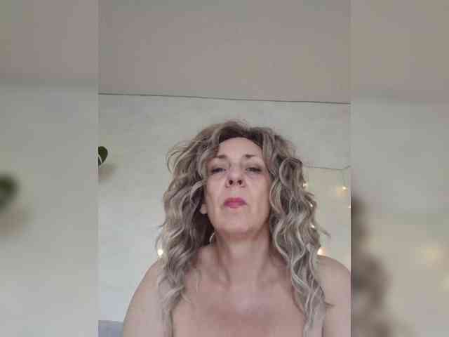 mery8poppins webcam