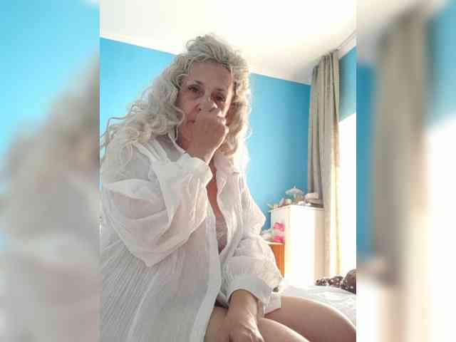mery8poppins webcam