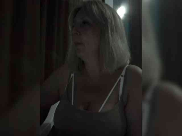 mery8poppins webcam