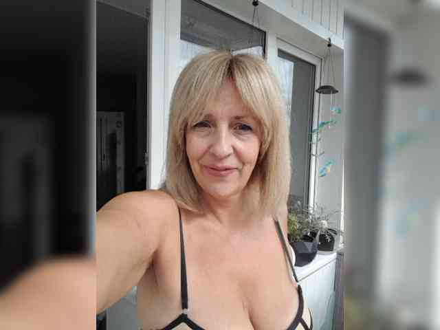 mery8poppins webcam