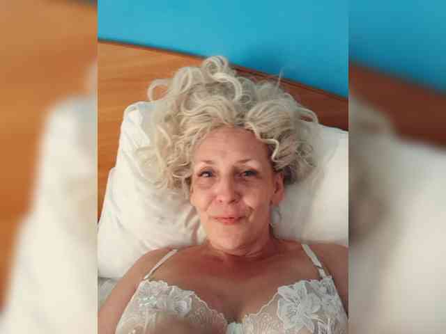 mery8poppins webcam