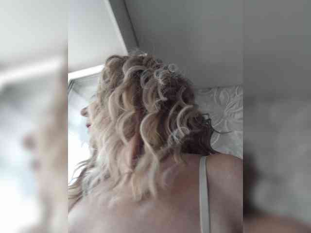 mery8poppins webcam