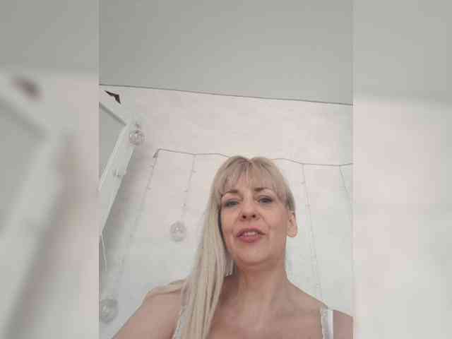 mery8poppins webcam