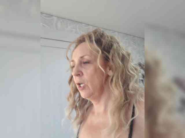 mery8poppins webcam