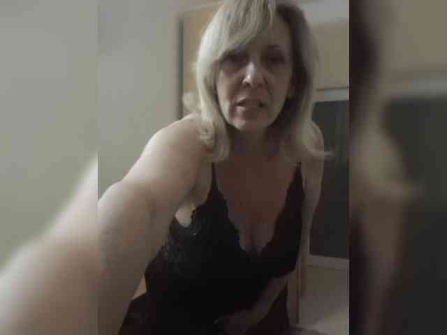 mery8poppins webcam