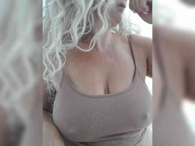 mery8poppins webcam