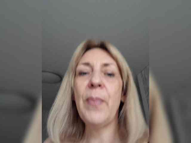 mery8poppins webcam