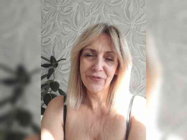 mery8poppins webcam