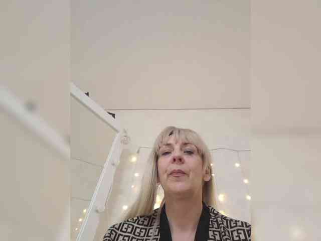 mery8poppins webcam